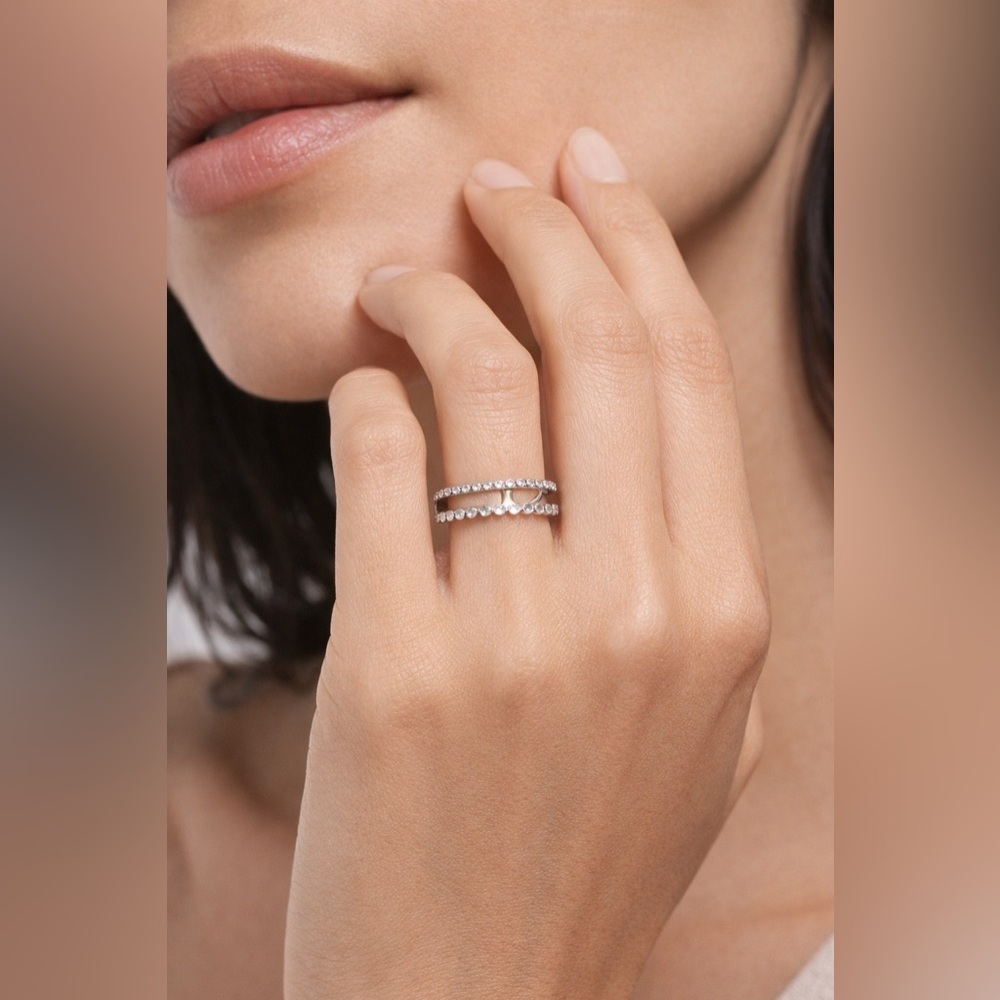 ✨ Marlyn Schiff Adjustable Silver Double Band Ring – Pavé & Circle Design | NWT